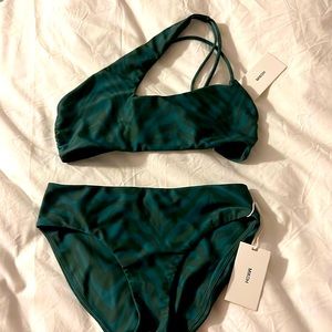 Mikoh bikini  small bottom large top new